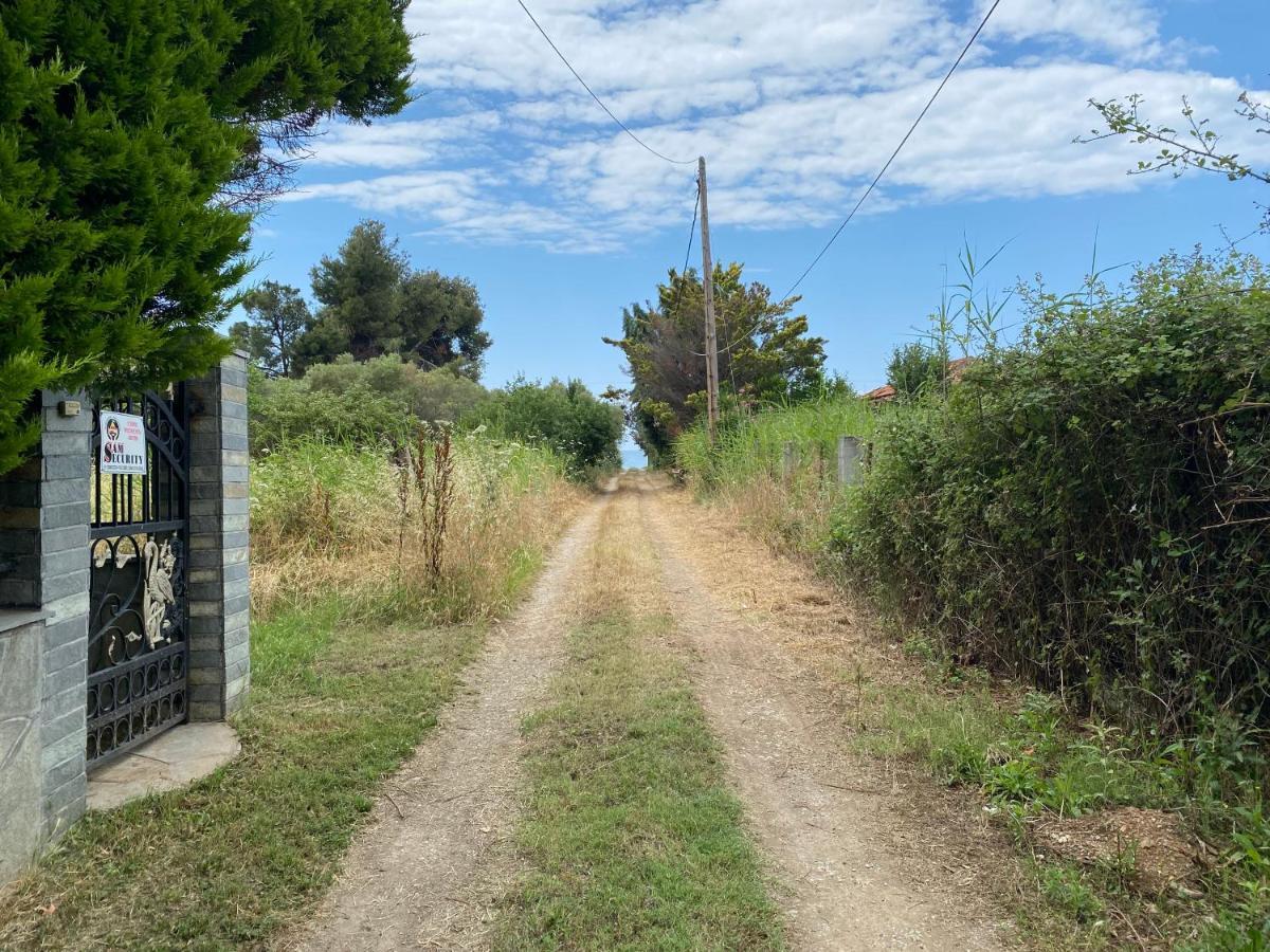 Beachfront Cottage Nea Triglia エクステリア 写真
