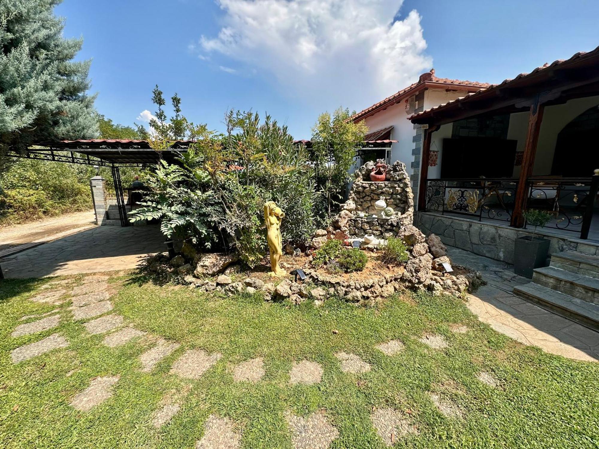 Beachfront Cottage Nea Triglia エクステリア 写真